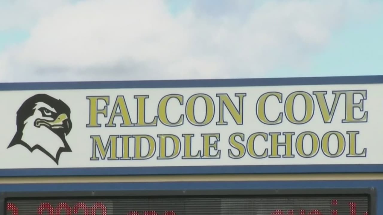 Arrestan a una niña de 12 años por amenazar con matar varios estudiantes en Weston