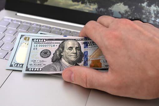 Condado de Austin-Travis ofrece ayuda para residentes y empresas durante situación con coronavirus