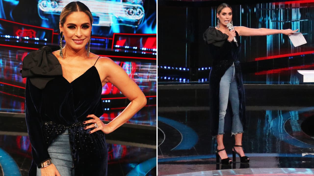 Mientras tanto, en el segundo show Galilea lució jeans capri y un top de terciopelo color morado oscuro.