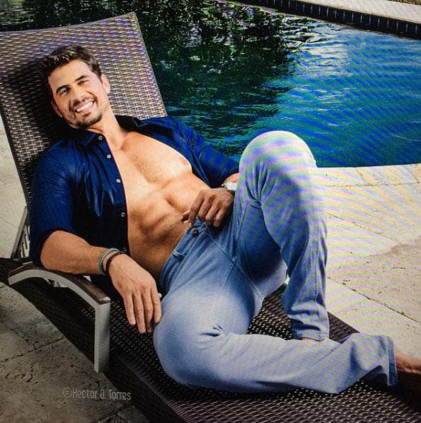 ¡Ohhh! Pero fuera de cámaras Pedro Moreno es un angelito. ¡Te invitamos a conocer más sobre él!