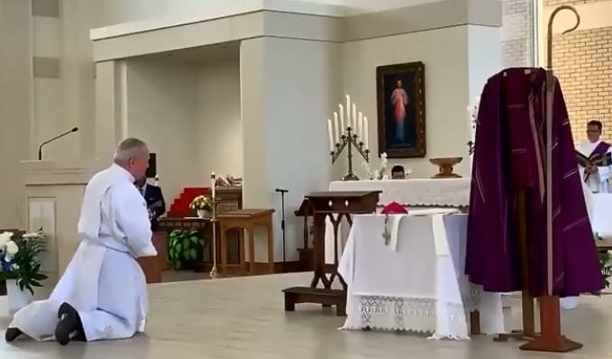 A partir del 15 de agosto las iglesias católicas podrán recibir a sus feligreses en persona