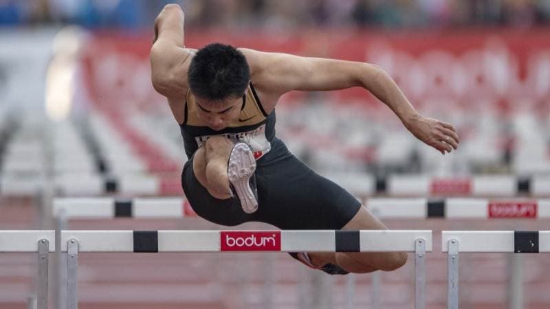 <b>Atletismo</b>
<br>Aún no se determina cómo serán los nuevos eventos de este deporte, pues al ser eventos mundiales o que reúnen a muchos atletas, es más difícil mantener ciertas restricciones.