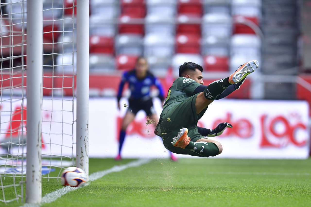 Toluca se impone con autoridad a un América que cometió errores defensivos que fueron aprovechados por el cuadro local.