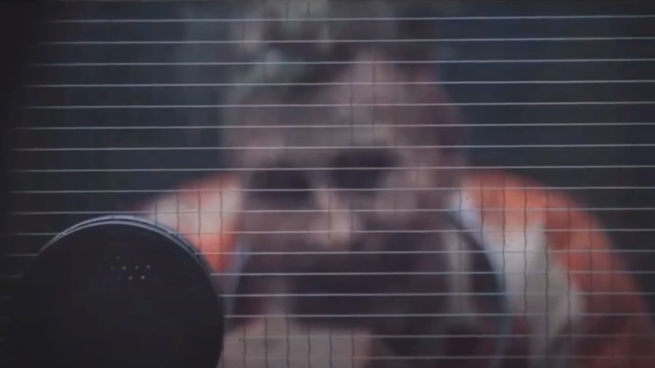 Un escape de Joker de Arkham en la tercera película lo haría el villano principal.