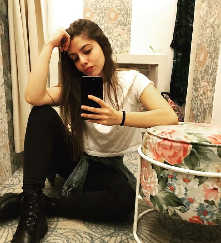 "Me parece ridículo y me parece una manera de intimidación tremenda, pero gracias a Dios mi abogado y todo su equipo son unos fregones y están haciendo el mejor trabajo", reiteró Daniela Parra. 
<br>