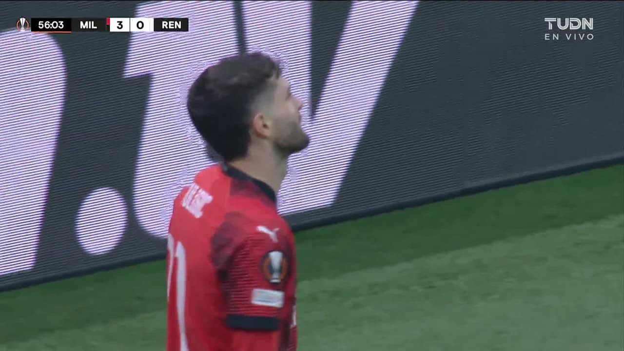 ¡TIRO ATAJADO! disparo por Christian Pulisic.