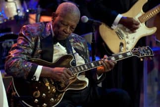 Murió la leyenda del blues, B.B. King a los 89n años.