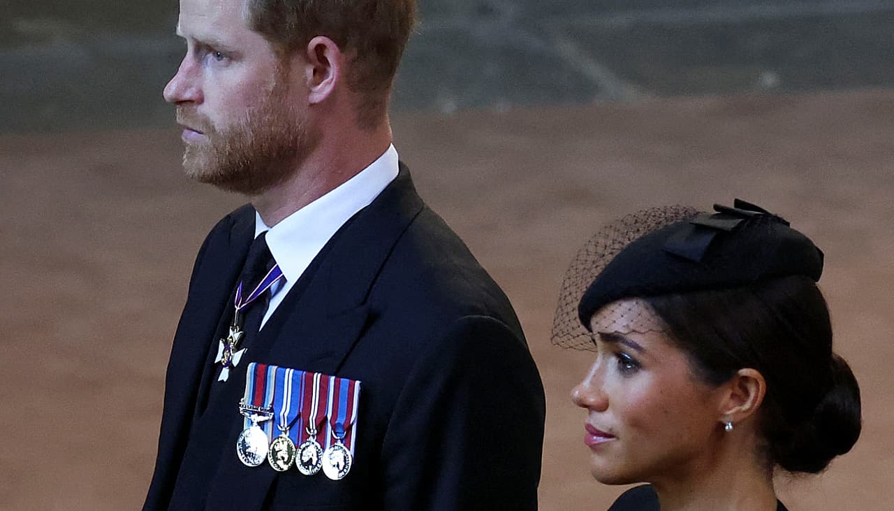 Por que Harry e Meghan foram rebaixados em lista da realeza?