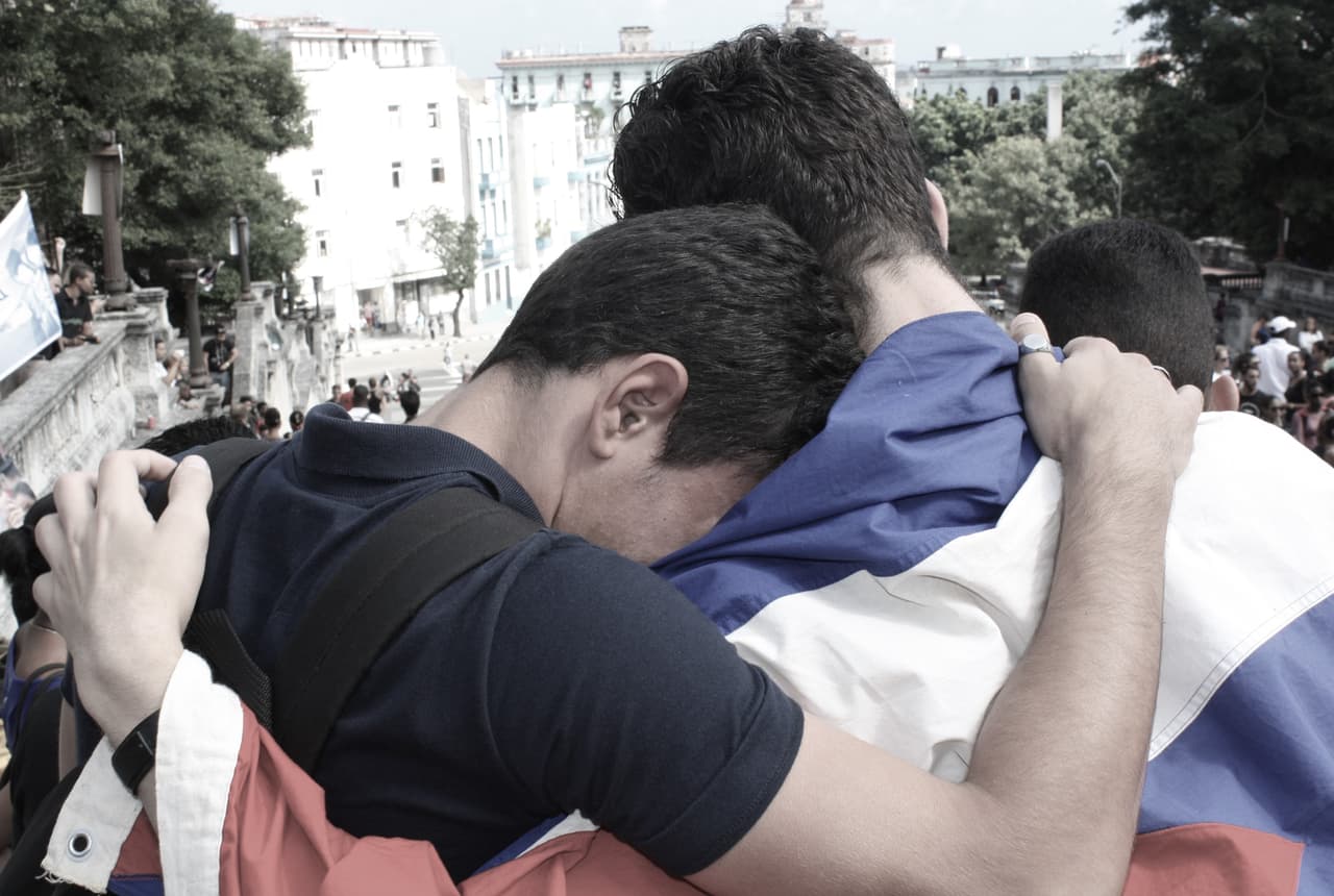 La Habana se despertó este sábado entre el silencio y la conmoción por la noticia de la muerte del líder de la revolución cubana Fidel Castro a los 90 años.