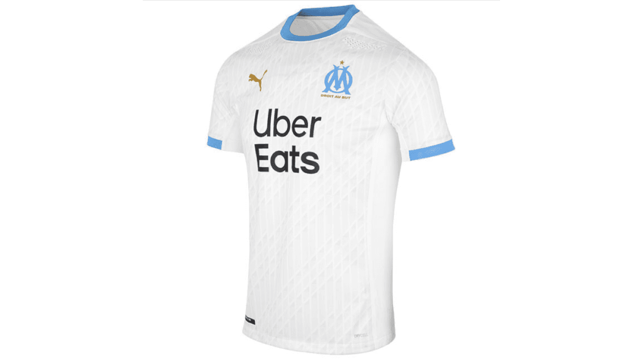 Elegante, sobria y clásica, así es la camiseta de local para el Olympique de Marseille.