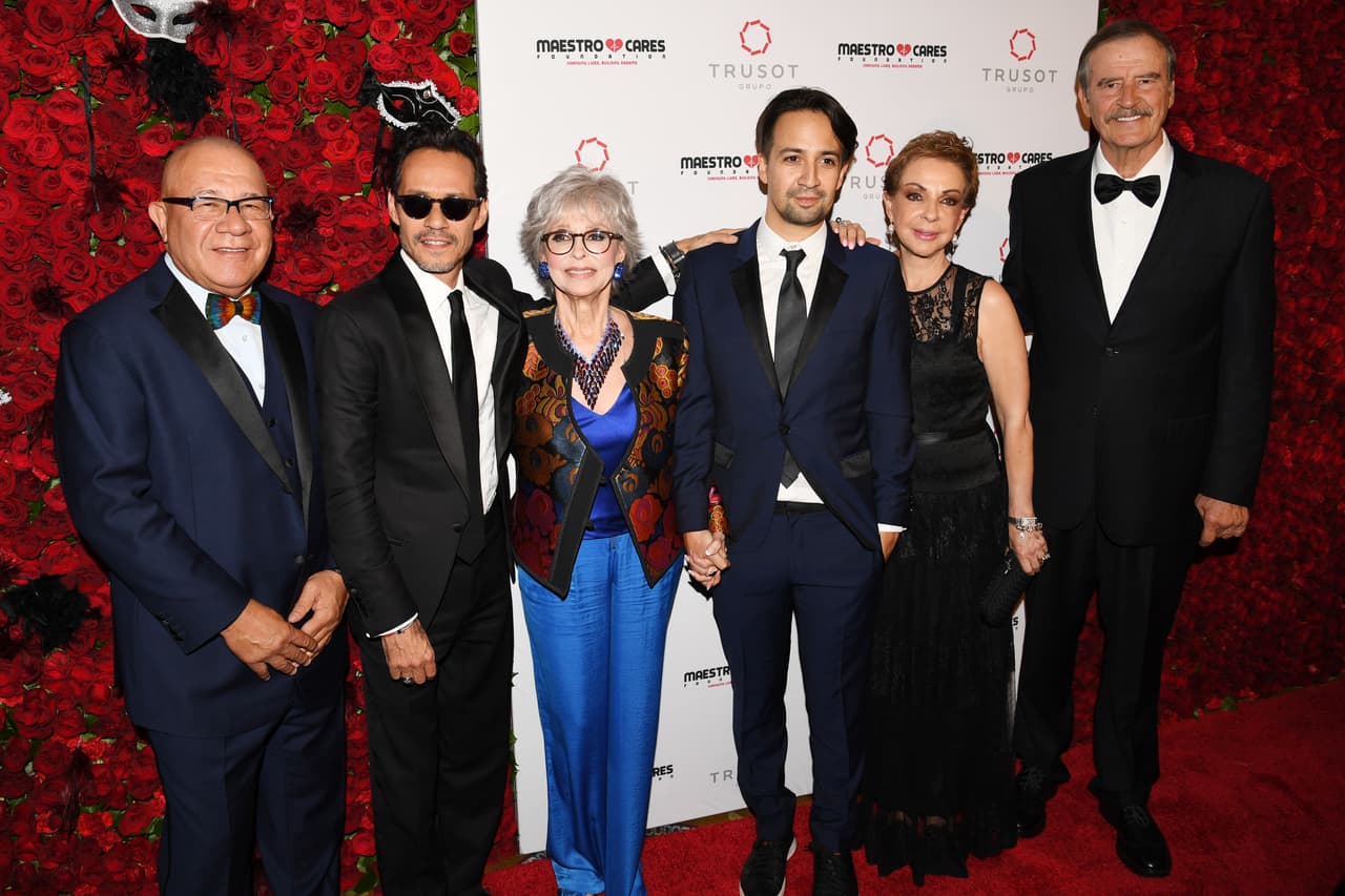 Marc Anthony estuvo concentrado en
<b> reconocer la labor de personalidades</b> que se distinguen por su labor altruista y trayectoria.