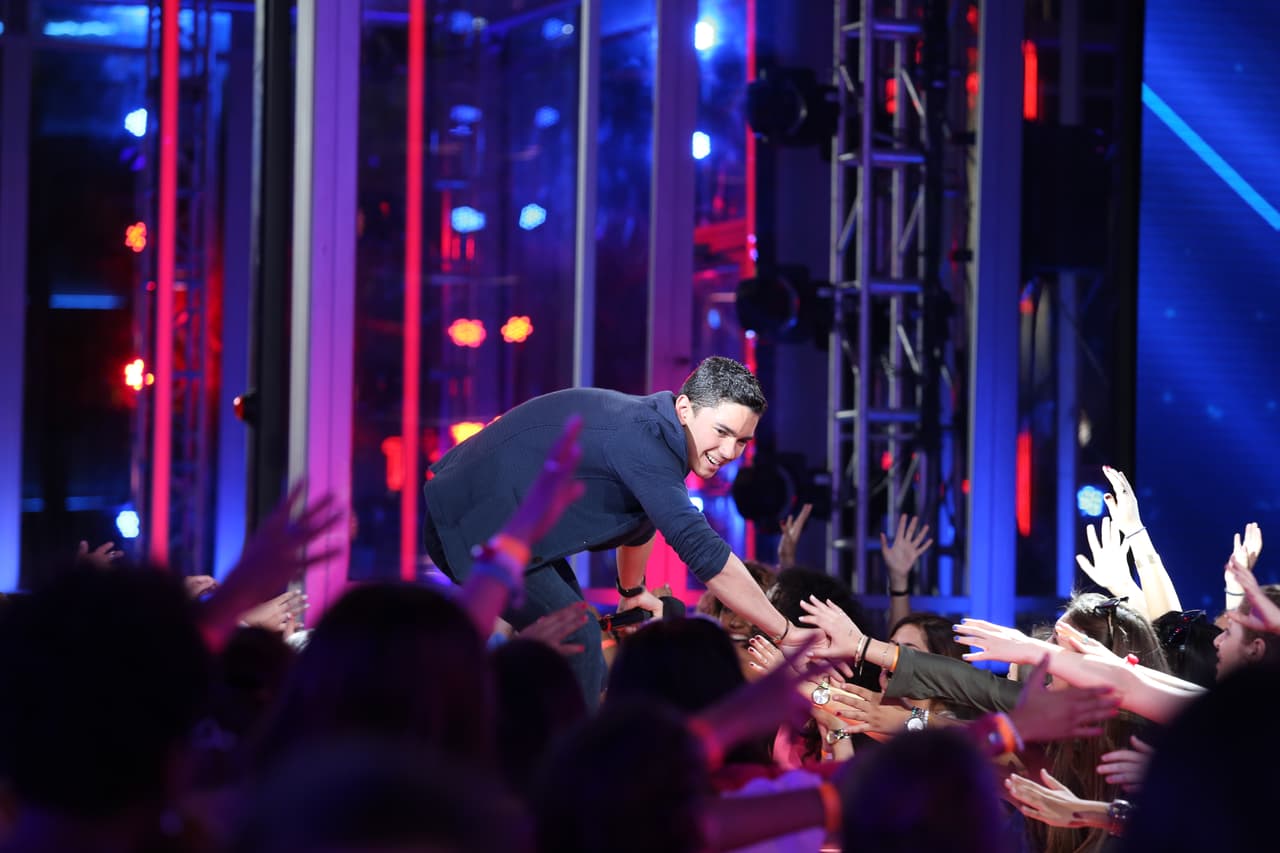 Otro chico que nos dejó boquiabiertos con su fuerte voz y old soul. In love!