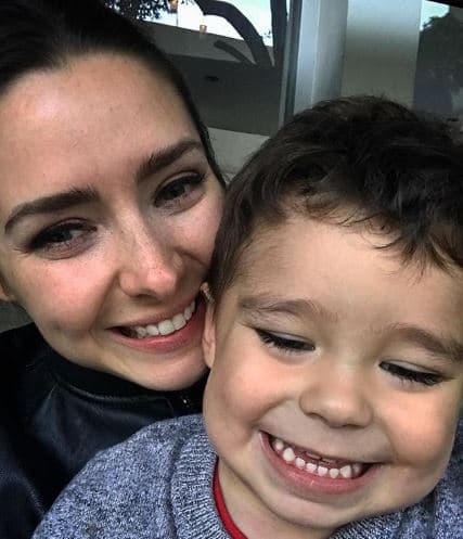 Luego de terminar las grabaciones de su último proyecto televisivo en 2018 con la producción de 'Tenías que ser tú', Ariadne se tomó un tiempo para alejarse de la pantalla chica y disfrutar de su pequeño hijo Diego Ornellas.