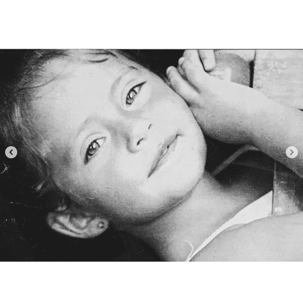 "¡Sentí que casi toco su mano al escucharte llorar por primera vez!", expresó en el mensaje el conductor de 55 años.