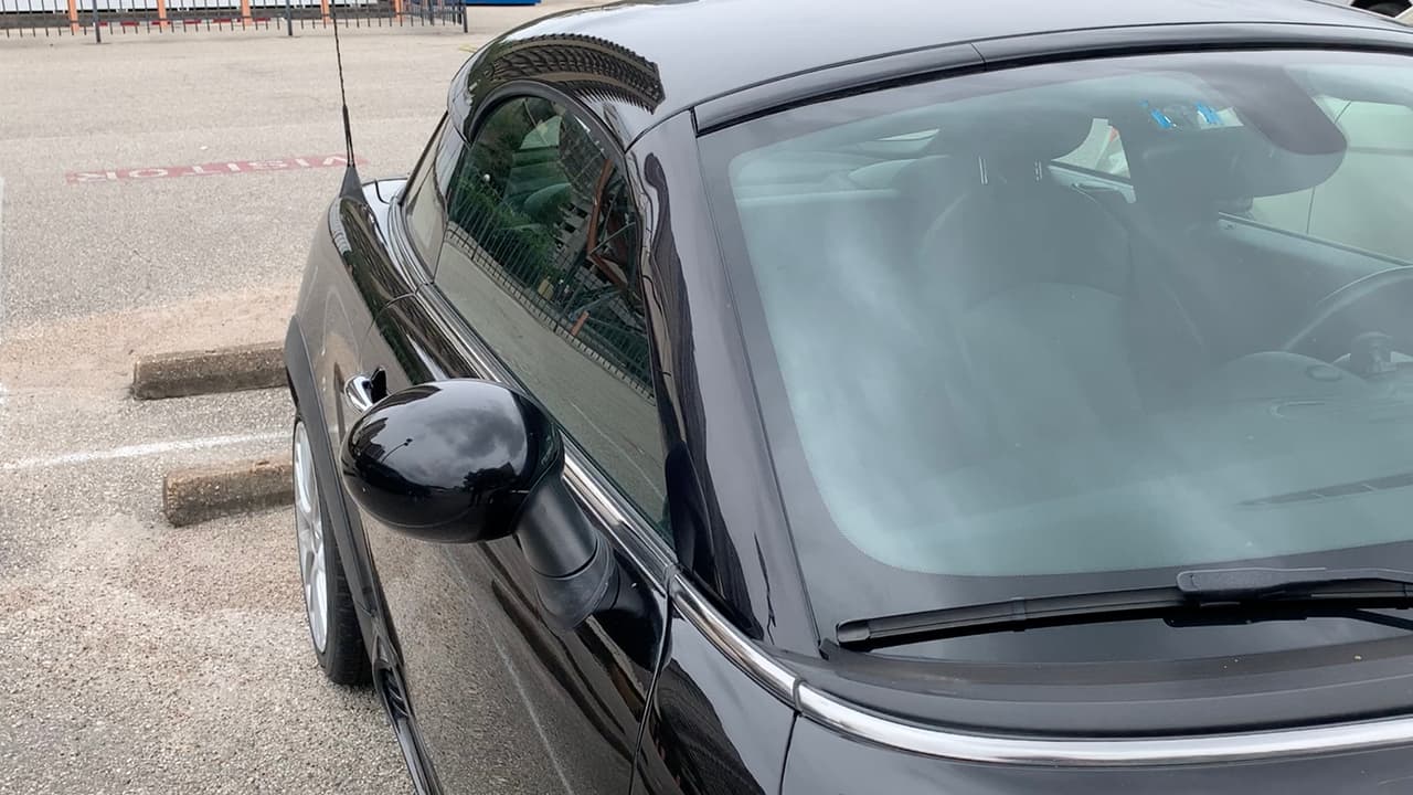 Para denunciar que te robaron tu carro debes comunicarlo al departamento de policía local y si quieres poner una queja por la compra de un vehículo, puedes llamar a la Oficina de Prácticas Comerciales o BBB Houston al 713-868-9500.