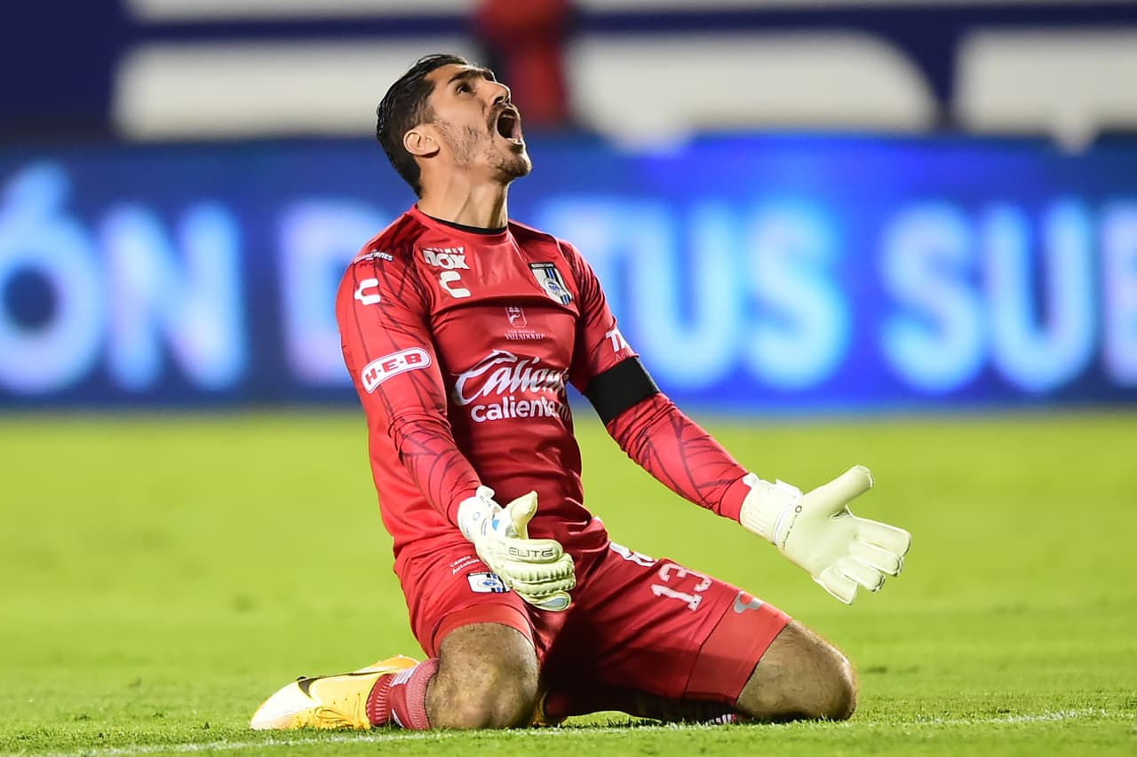 Con asistencia de Sepúlveda, Fernando Madrigal volvía la esperanza al equipo.