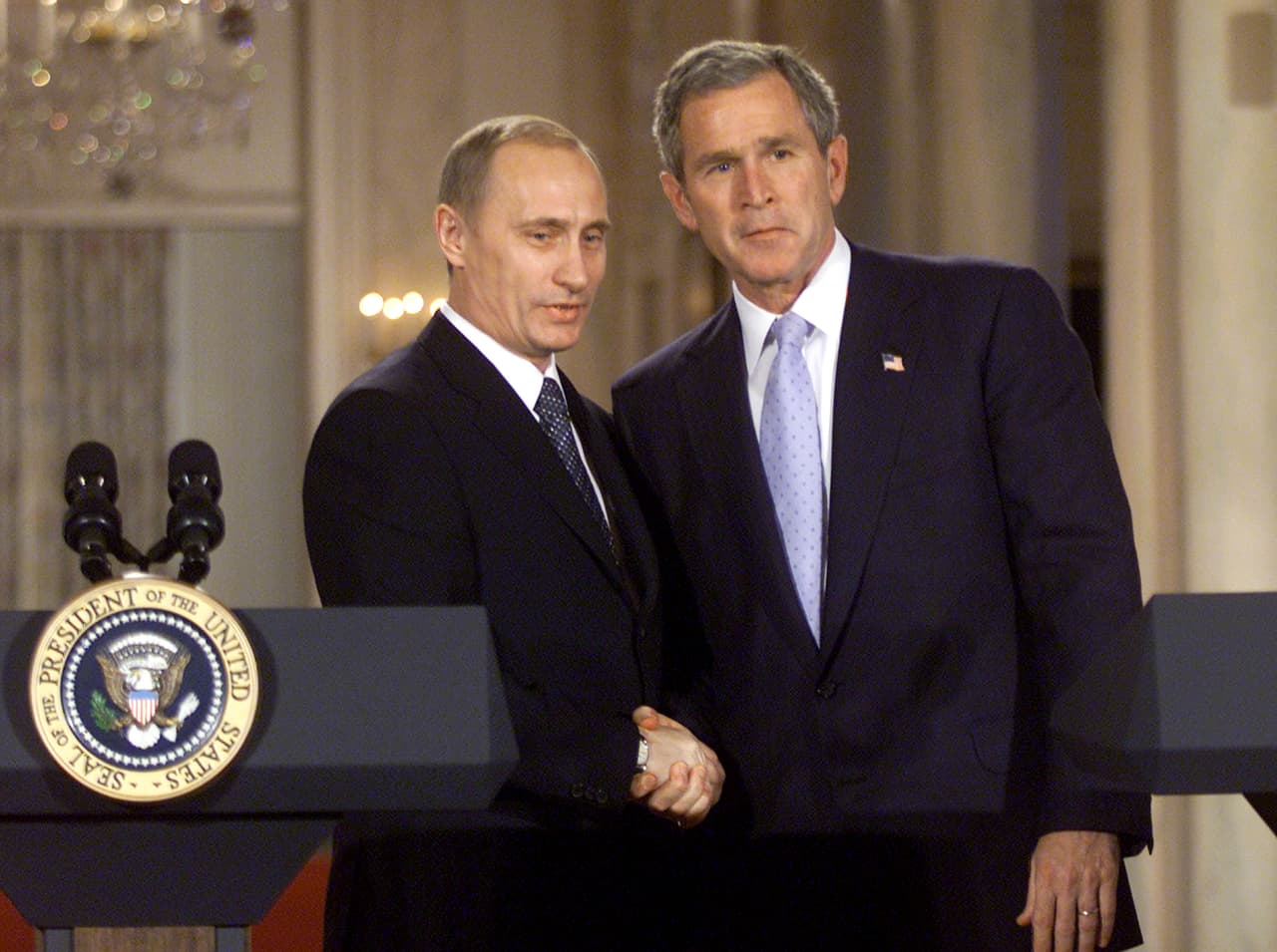 Un encuentro de Putin y Bush en la Casa Blanca, en noviembre de 2001.