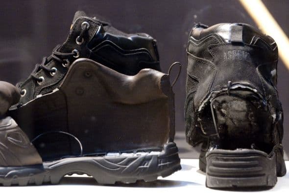 "Un ejemplo de cómo todo el mundo está trabajando mejor es el caso de Richard Reid, que pese a ser entrenado por Al Qaeda para hacer explotar una bomba en un avión, falló", dijo Don McCarron, representante del FBI para el Newseum.