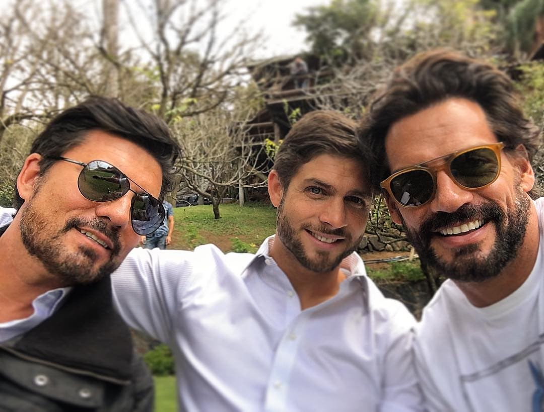 En estos momentos
<b><a href="http://www.univision.com/temas/cristian-de-la-fuente">Cristián de la Fuente</a></b> se encuentra en grabaciones de su siguiente telenovela junto a
<b><a href="http://www.univision.com/temas/horacio-pancheri">Horacio Pancheri </a></b>y Diego Olivera.