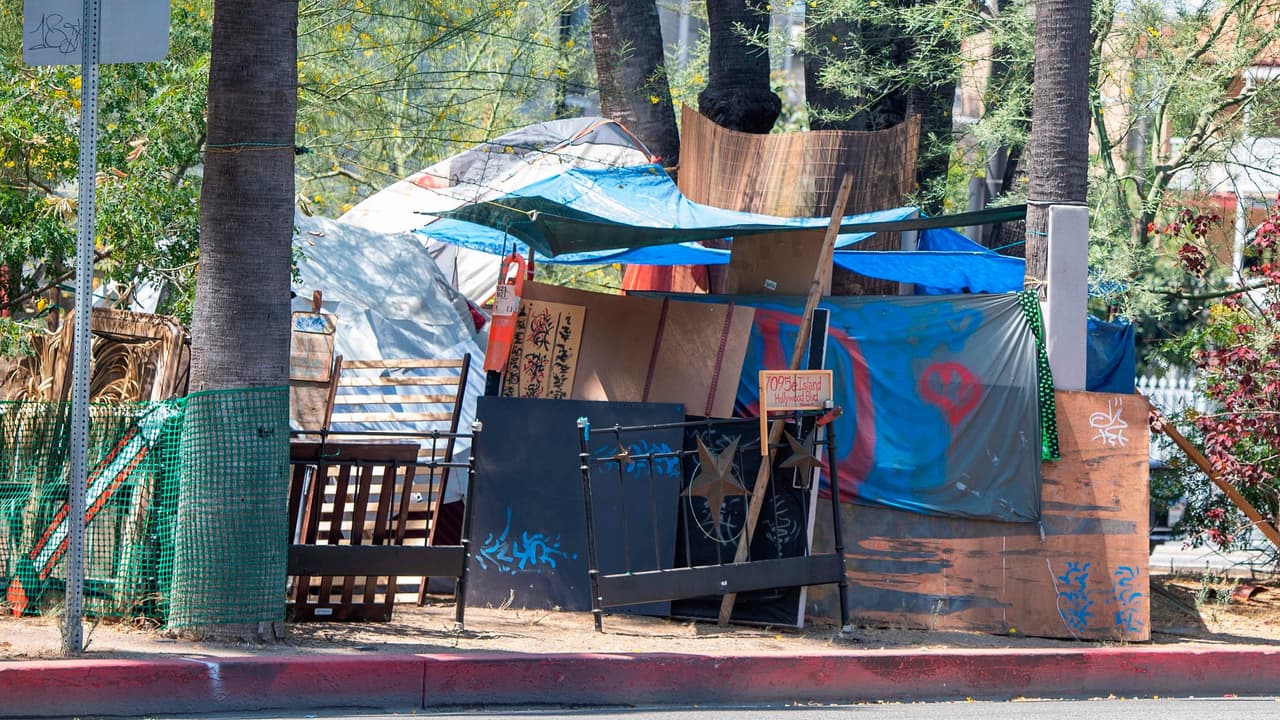 Hospital se opone a plan de refugio temporal para personas sin hogar en riesgo de Coronavirus