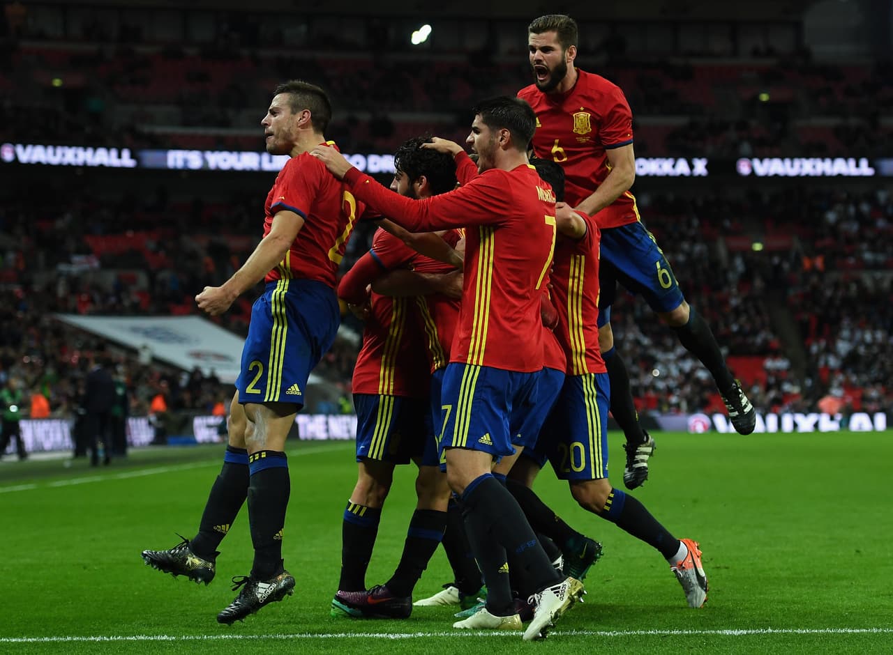 Isco y Aspas rescatan un agónico empate ante Inglaterra en Wembley