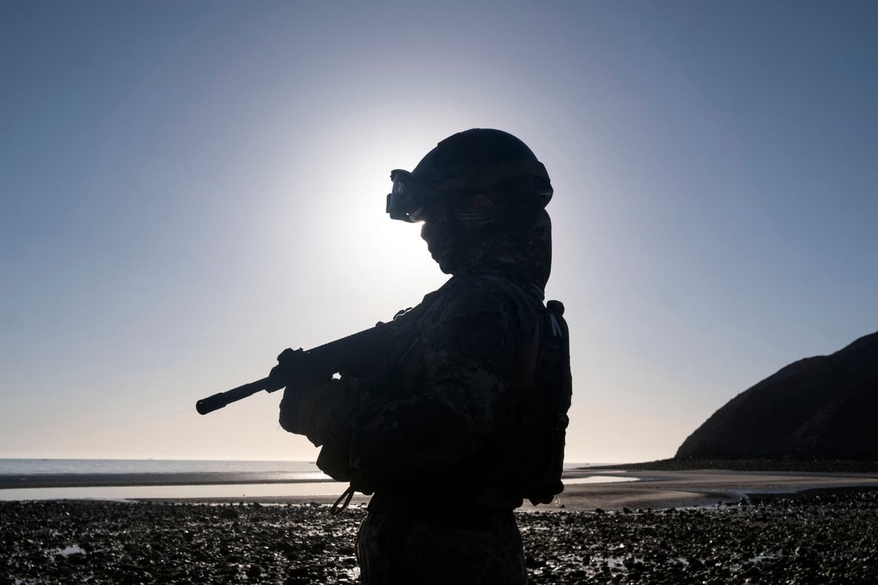 Un misterioso militar de alto rango de México pactó con traficantes colombianos, según EEUU 