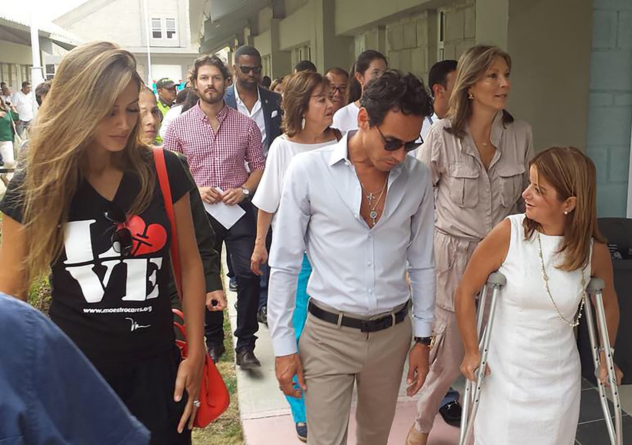 Shannon lo acompañó a otro viaje, en esa ocasión a Barranquilla, en el verano de 2015.