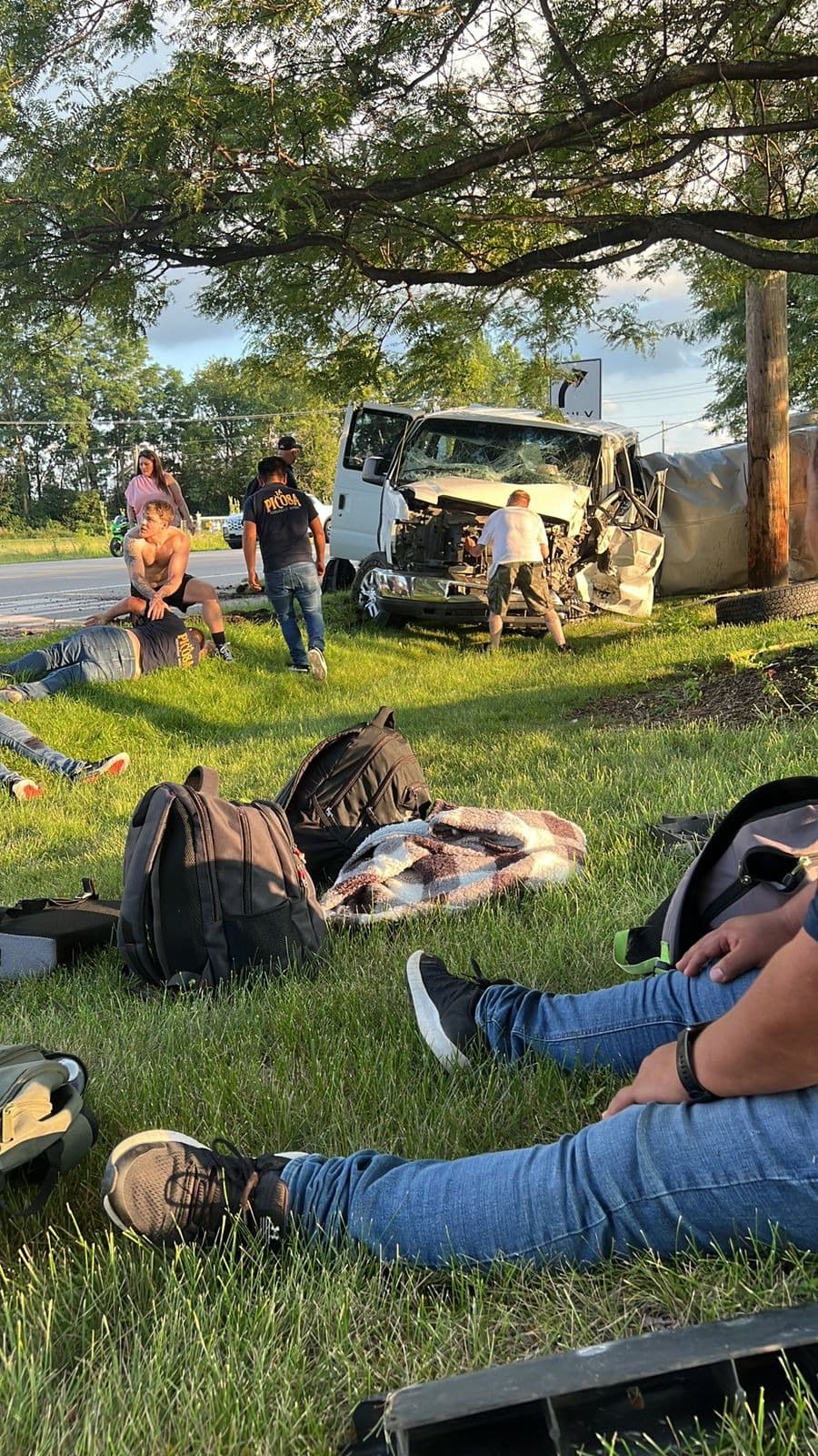 La noche del sábado 12 de julio, 
<b><a href="https://www.univision.com/local/chicago-wgbo/banda-la-picosa-hernandez-accidente-illinois-9-integrantes-heridos" target="_blank">la banda mexicana 'La Picosa Hernández'</a> </b> vivió momentos de angustia tras sufrir
<b> un accidente automovilístico en McHenry, Illinois,</b> cuando se dirigían a una presentación en Milwaukee. El siniestro dejó nueve de sus integrantes heridos, 
<b>dos de ellos con lesiones graves que requirieron de cirugías.</b>