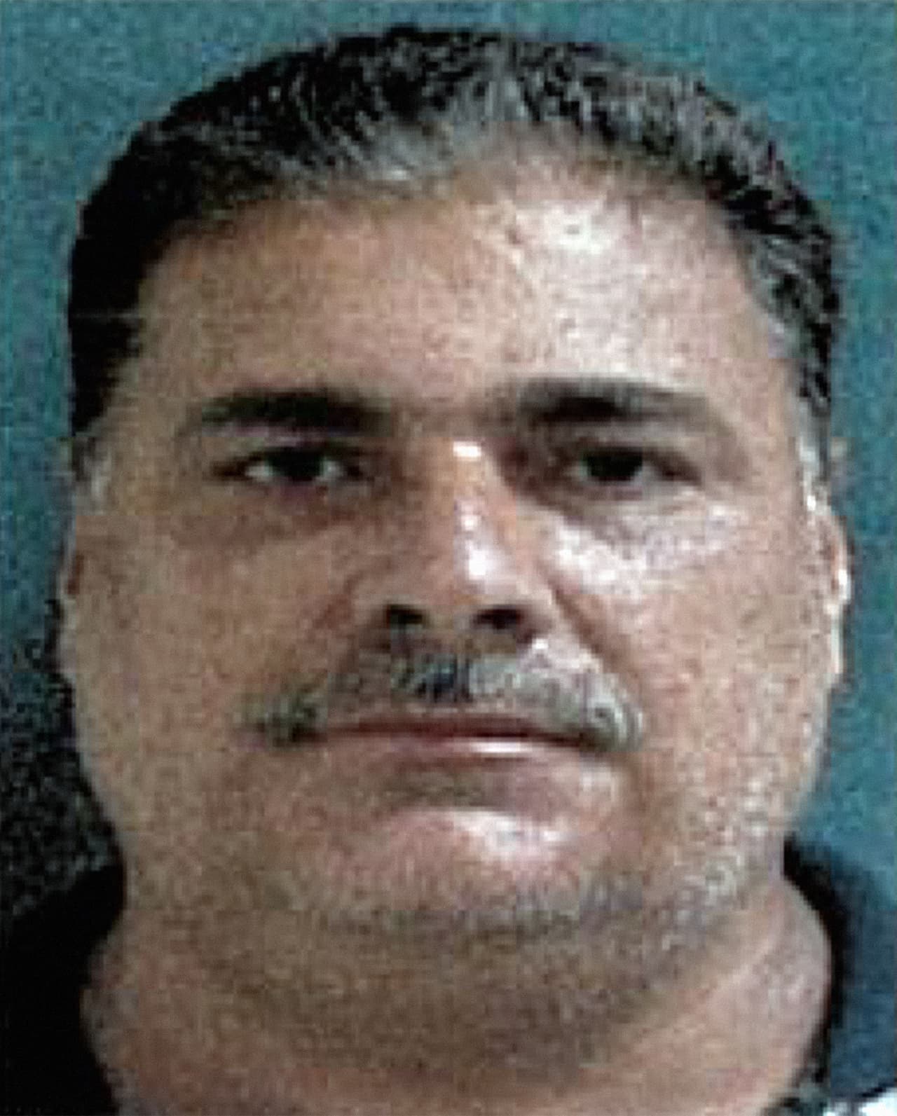 Rafael Enrique Rosario Torres de Arecibo. Buscado por Fraude y Robo de Identidad con una fianza de $330,000.