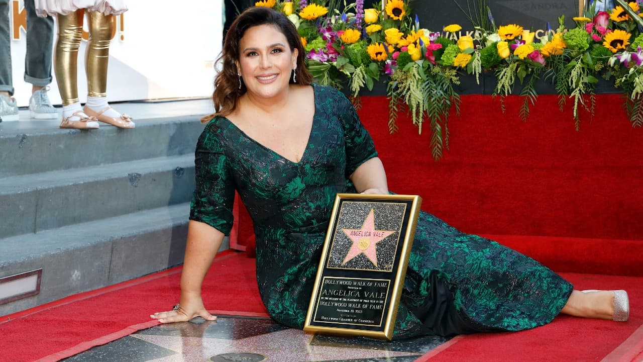 Angélica Vale recibe su estrella en el Paseo de la Fama de Hollywood