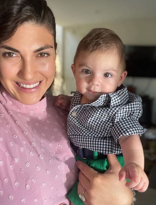 Este 2022, Ana Victoria celebrará su primer Día de las Madres, el cual tendrá la ausencia de su padre, Diego Verdaguer, quien falleció el 27 de enero de 2022. No obstante, el cantante sí conoció a su nieto.