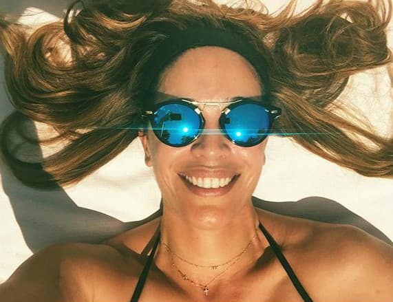 Karla disfruta el sábado de una manera muy especial. (Abril 2, 2016)