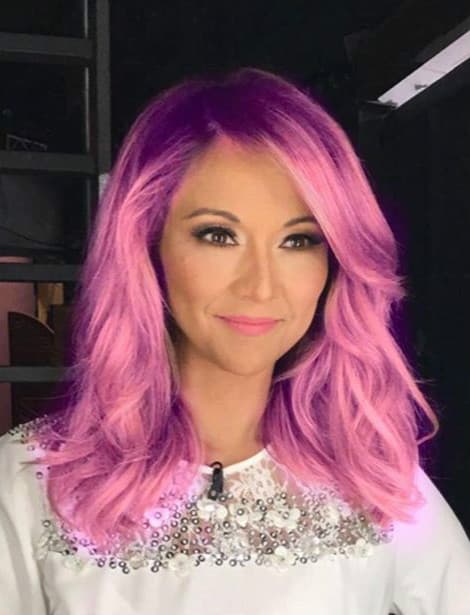 Este fin de semana, Vero despertó con un look muy exótico. Será que se atreverá a cambiar su imagen... (Abril 2, 2016)