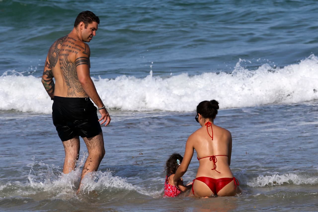 Lo que dejaba a la vista sus atributos.