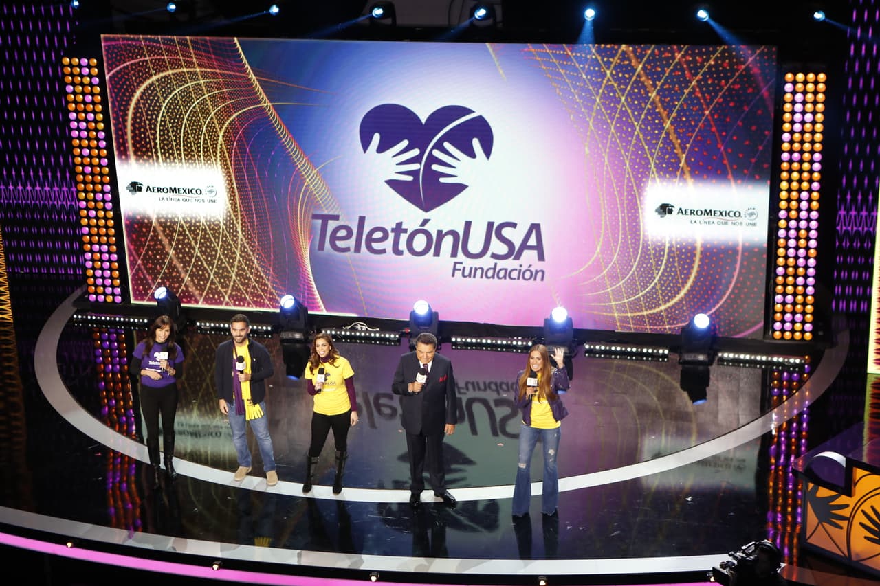 ¡Lo vamos a lograr! Llegó el momento de entonar el jingle del Teletón USA.