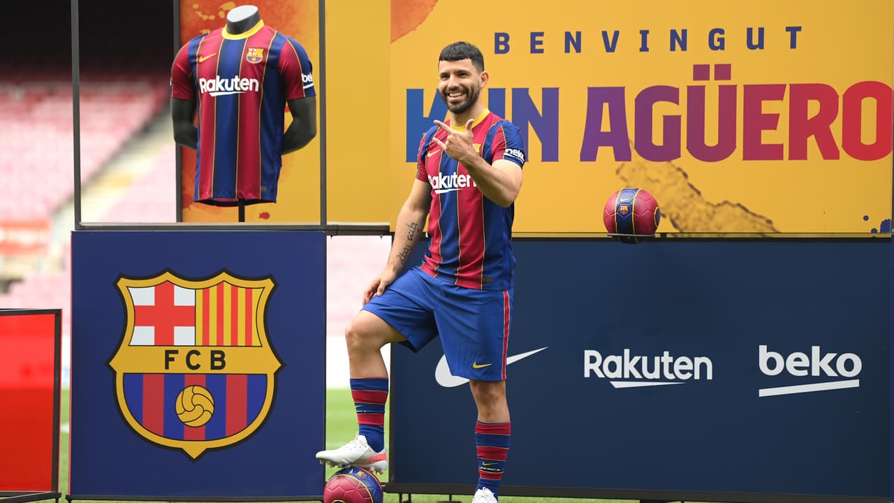 'Kun' supera lesión y es convocado por Barça ante Valencia