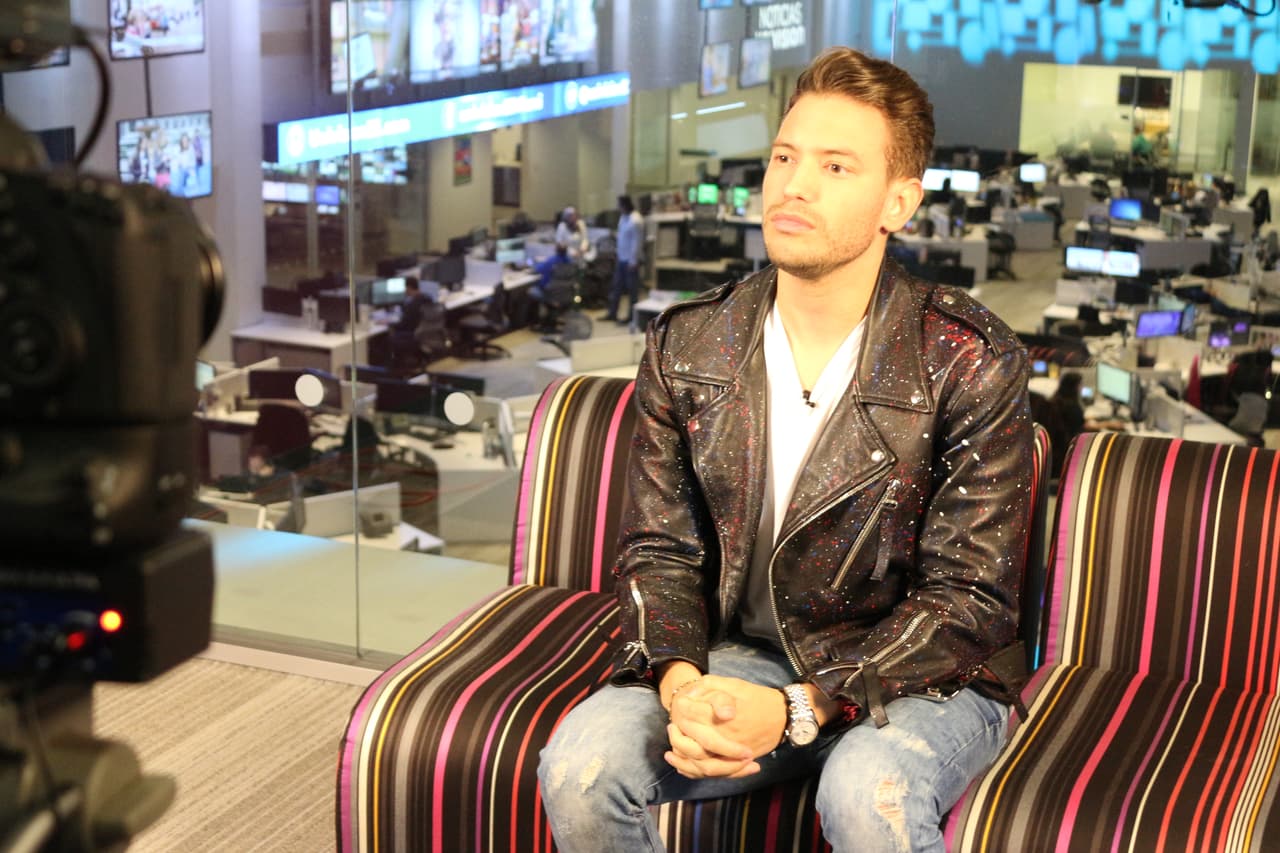 Desfile de estrellas por nuestros estudios antes de Premio lo Nuestro