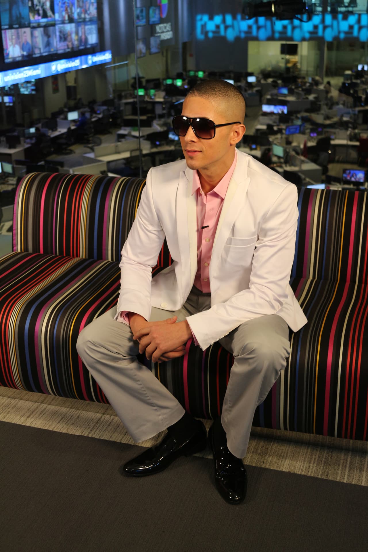 Desfile de estrellas por nuestros estudios antes de Premio lo Nuestro