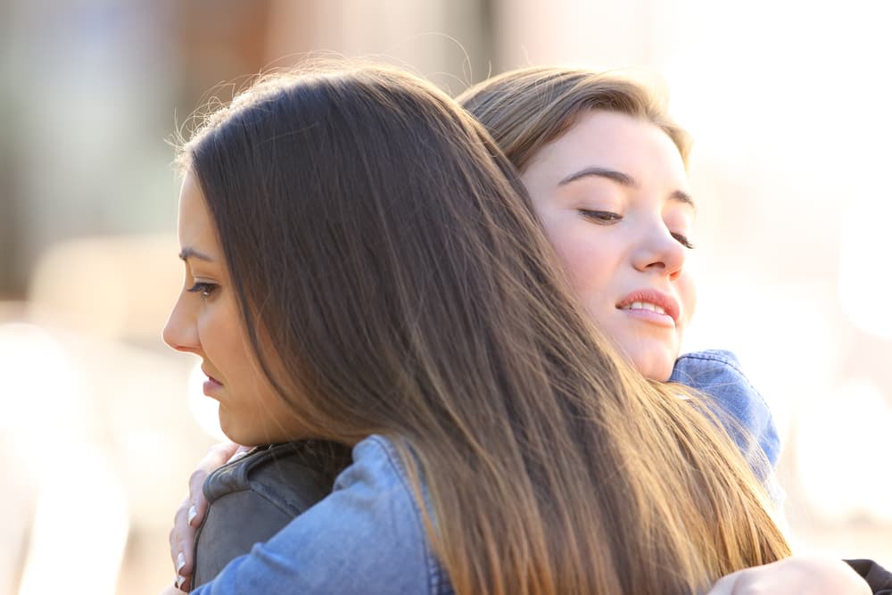 Desilusiona y decepciona fuertemente a un sagitariano escuchar a otros hablar a espaldas de terceros, comentar situaciones en las cuales el involucrado no se pueda defender.