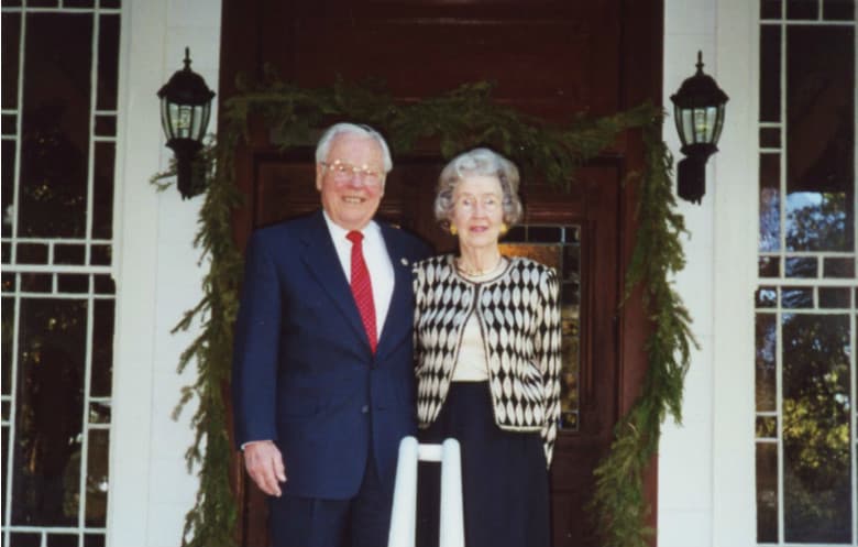 Pareja de Austin rompe el récord mundial Guinness al cumplir 80 años de casados 