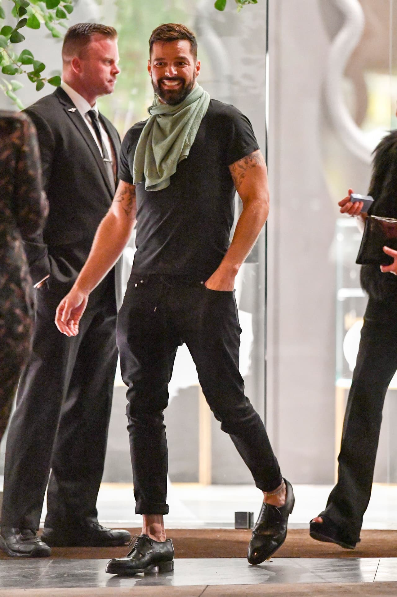 De hecho, en septiembre de 2012, 
<a href="https://www.univision.com/shows/despierta-america/2000-livin-la-vida-loca-asi-fue-como-ricky-martin-se-convirtio-en-el-nuevo-latin-lover-video"><b>el intérprete de 'Livin' la vida loca'</b></a> se había pronunció en contra del cigarro y 
<a href="https://medlineplus.gov/spanish/ency/article/000953.htm"><b>la nicotina</b></a>.