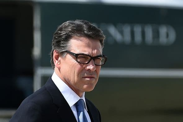 Para el gobernador Rick Perry, las negociaciones de intercambiar a Alan Gross por tres prisioneros cubanos enviaría un mensaje equivocado al mundo.
