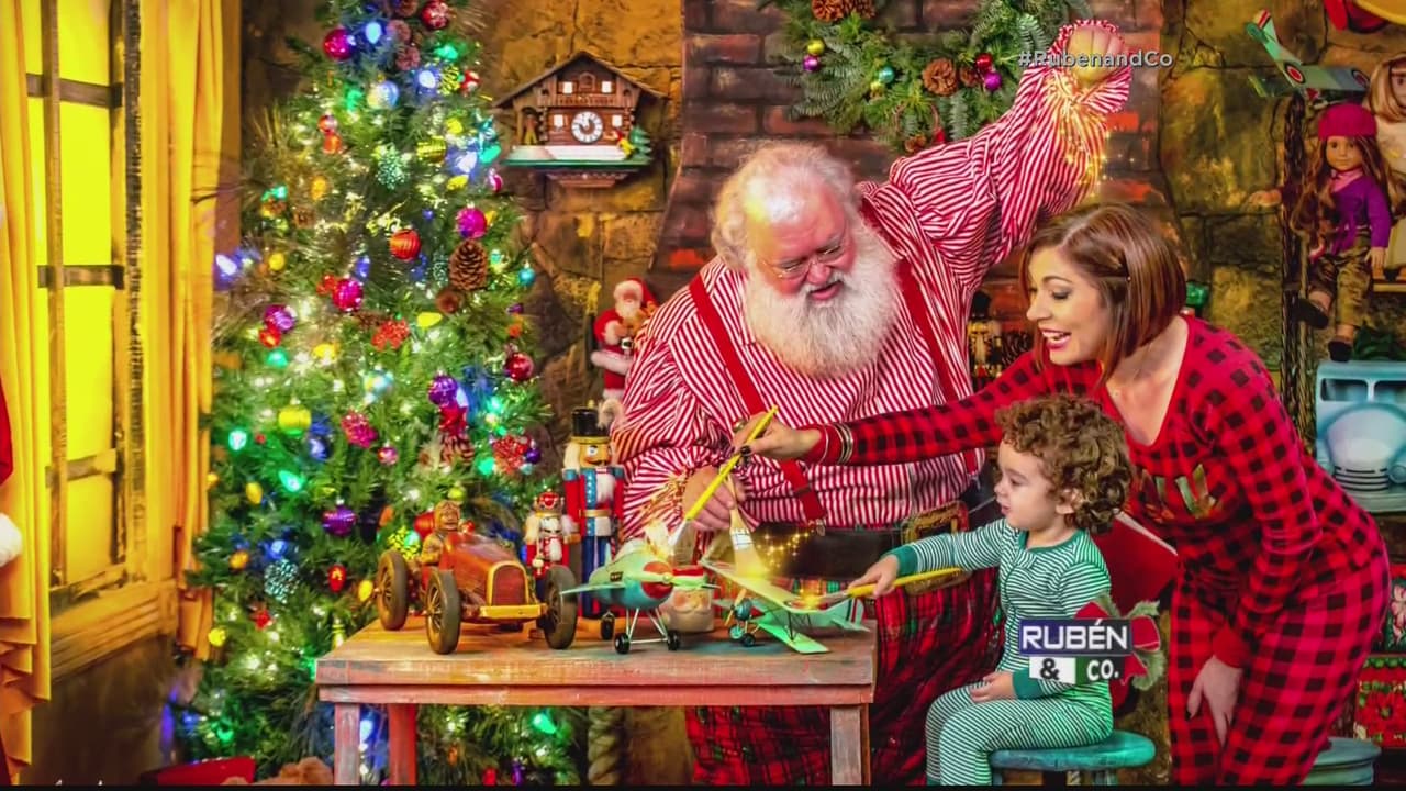 Daniela Droz y Gredmarie llevaron a Kamilia y a Kenito a conocer a Papá Noel. Las fotografías son un espectáculo de pura magia. Las fotos fueron tomadas por Willie Sepúlveda.