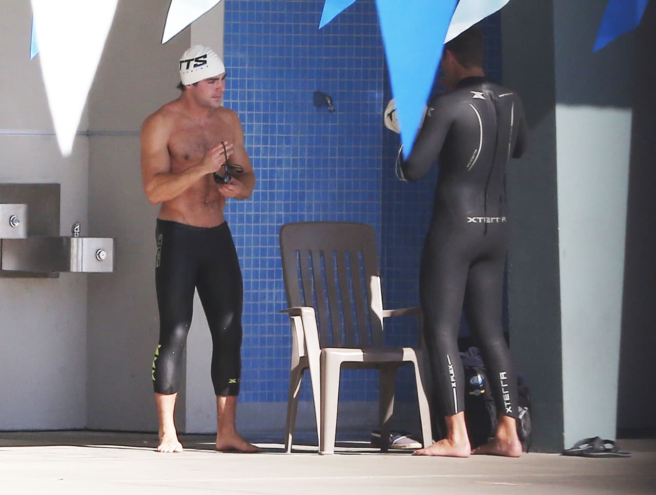 El actor tiene unos músculos impresionantes.