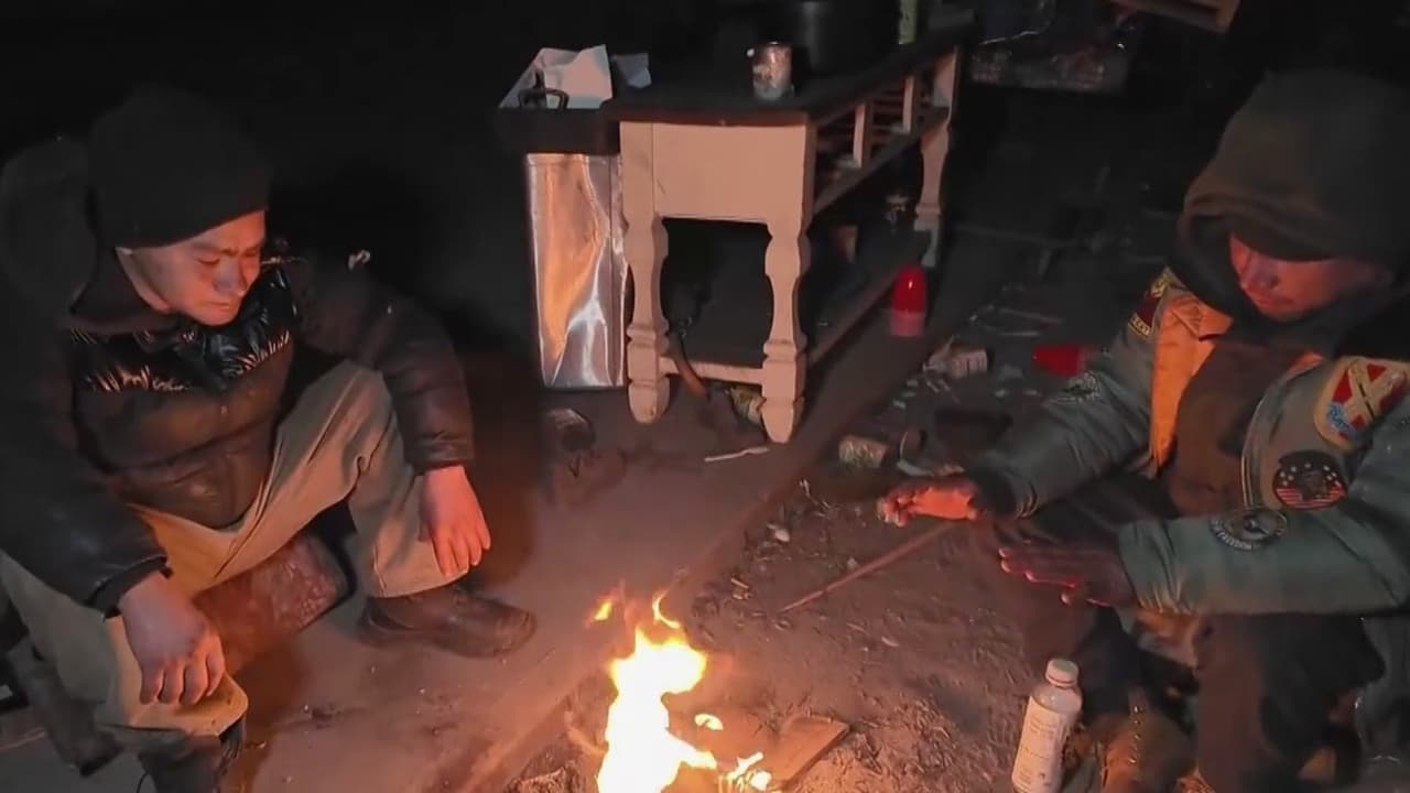 Sobrevivientes de la noche: marginados por crisis de salud mental en Nueva York