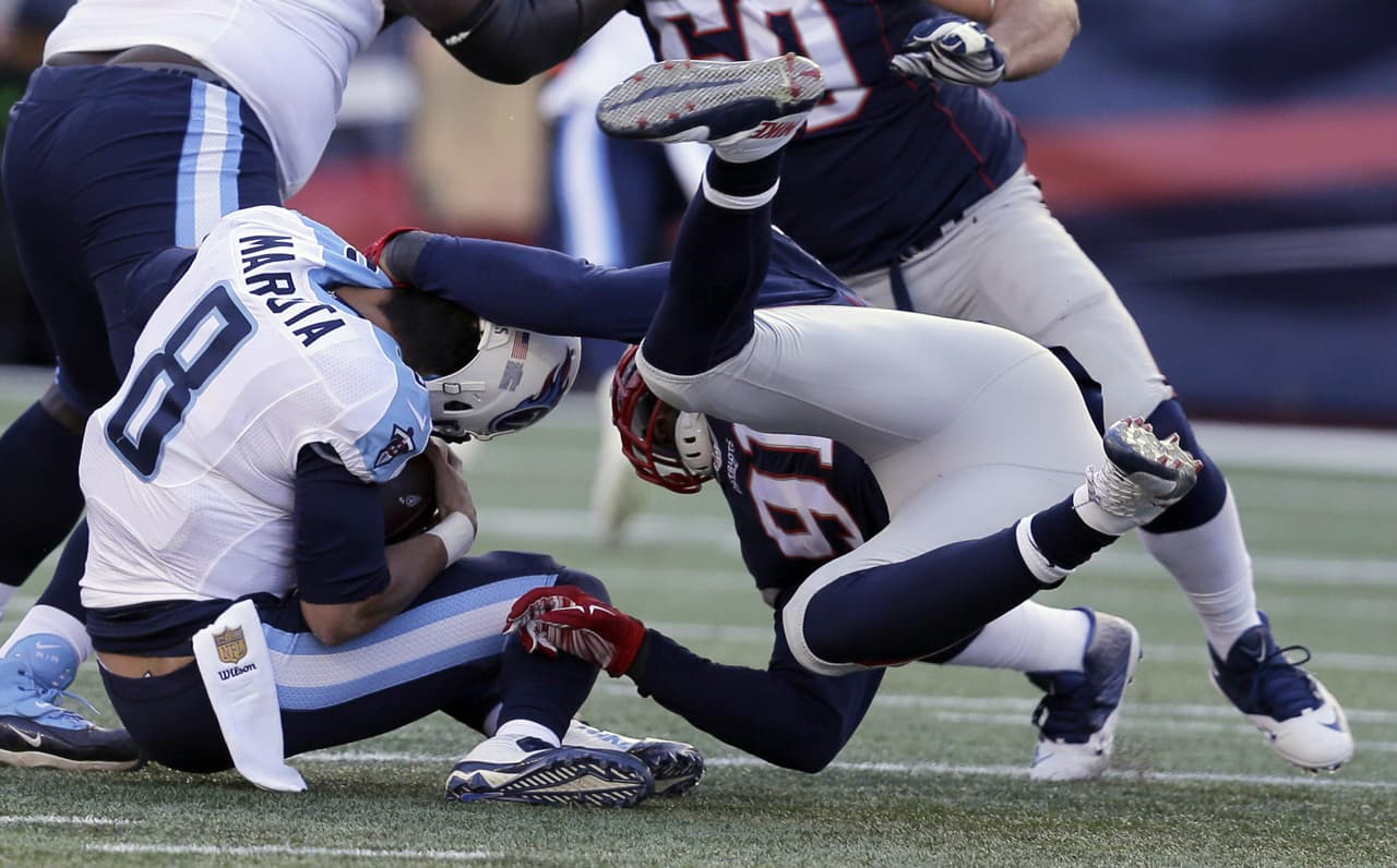 Terminó la primera temporada de Marcus Mariota, esguince de rodilla lo deja fuera