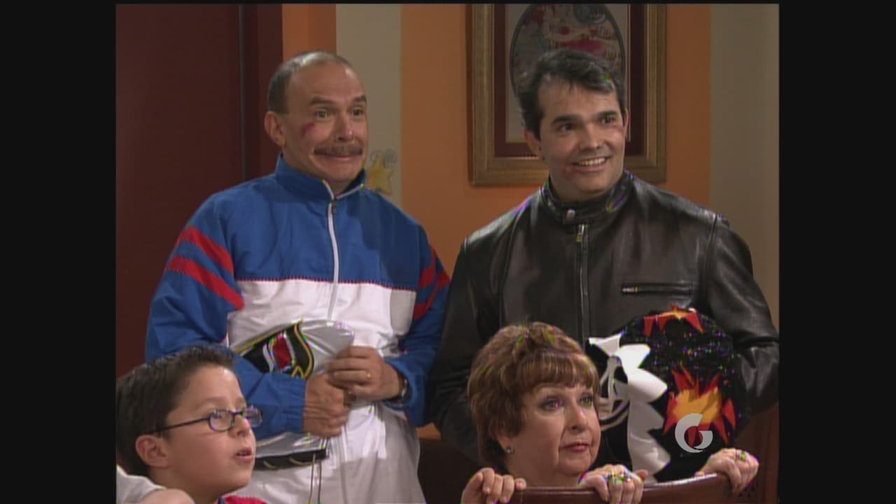 Pero hay un ligero problema, el tío Roy quiere salir con todas las chicas guapas y eso del matrimonio no es lo suyo.