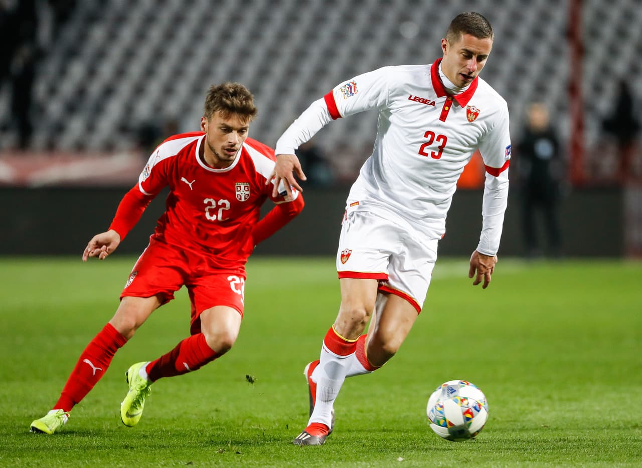 Doce años después, 
<b>Serbia venció 2-1 a Montenegro en la UEFA Nations League. </b>Los dos futbolistas que aparecen en esta imagen, Adem Ljajic y Adam Marusic, nacieron en suelo serbio.