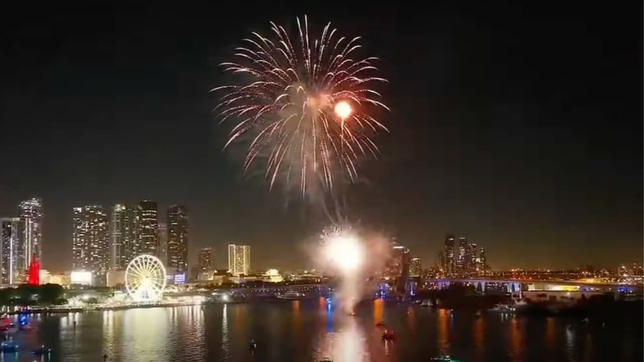 Dónde celebrar el Año Nuevo 2025 y ver gratis los fuegos artificiales en Miami y Broward