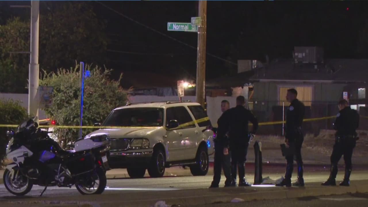 Buscan a responsables de dos atropellamientos con fuga en Fresno que dejaron un muerto y un herido
